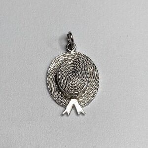 Vtg Sterling Silver Woven Hat w Ribbon Charm .9”
